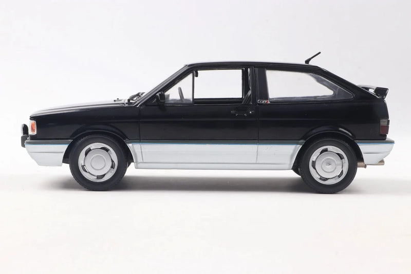 Volkswagen Gol GTI (1994) - Preto Universal - California Toys