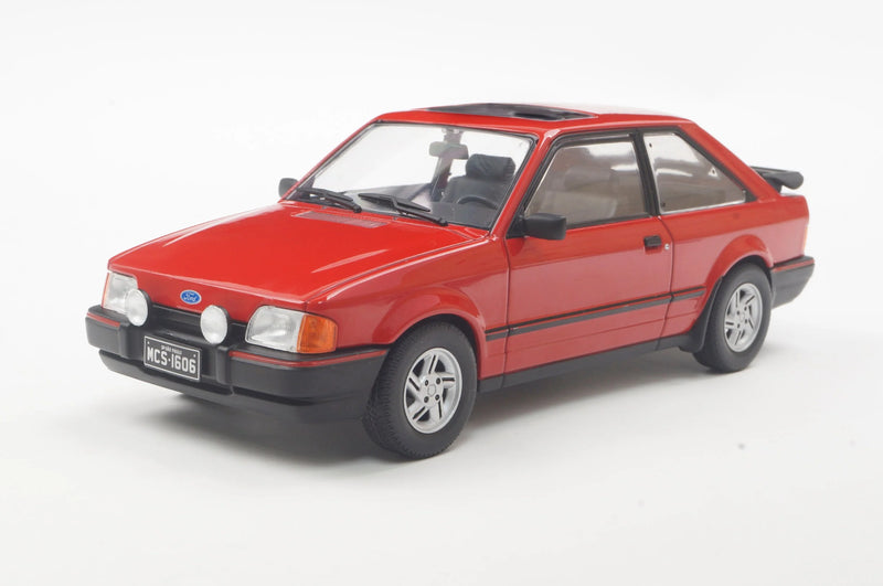 Ford Escort XR3 (1987) - Vermelho - California Classics