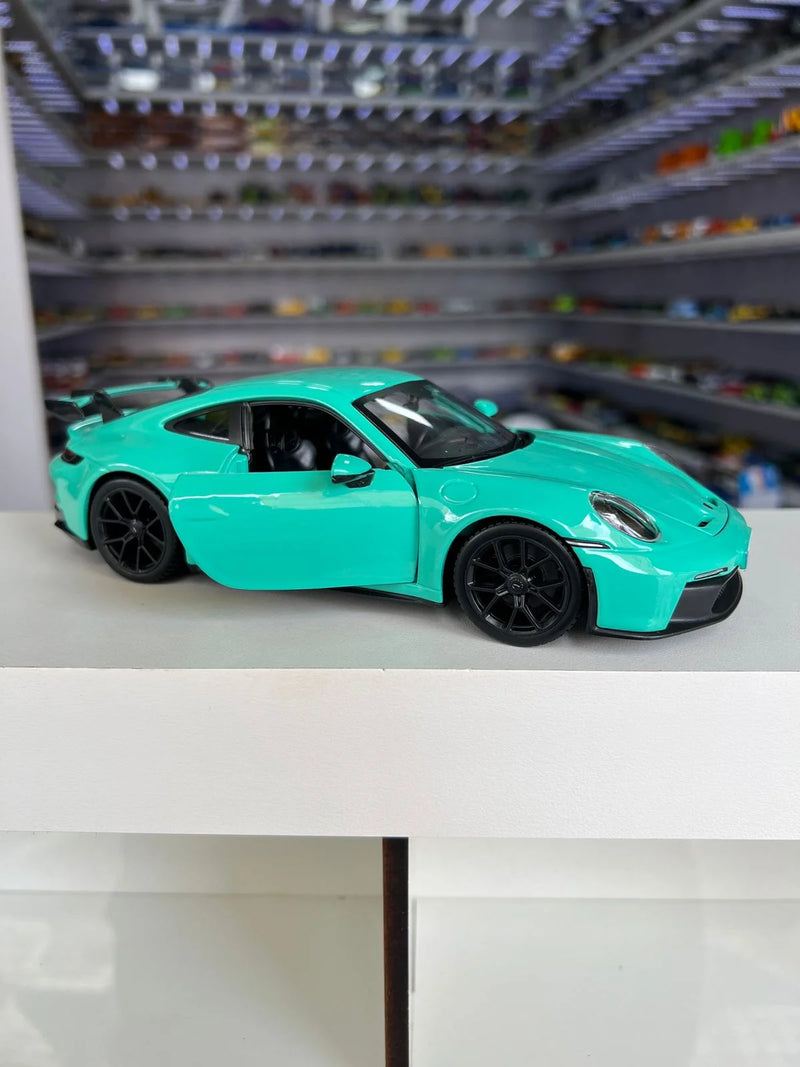 Porsche 911 GT3 2021 Azul