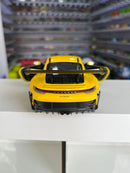 Porsche 911 GT3 RS Amarelo