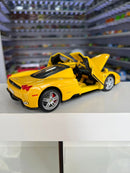 Enzo Ferrari Amarelo