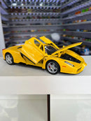 Enzo Ferrari Amarelo