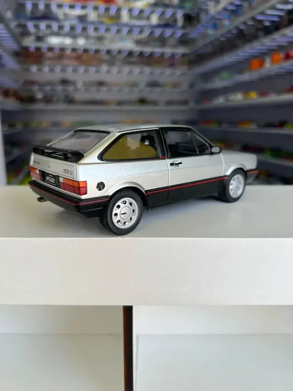 Volkswagen Gol GTS (1988) - Prata - California Toys
