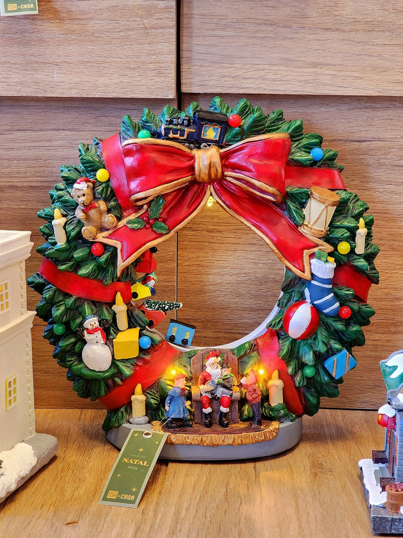 CENÁRIO NA GUIRLANDA EM RESINA COM LED E SOM 30CM - PRÉ VENDA 2025