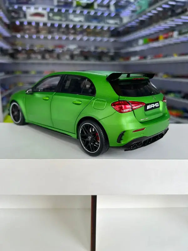 Mercedes-Benz AMG A45 S  Limited Edition Verde