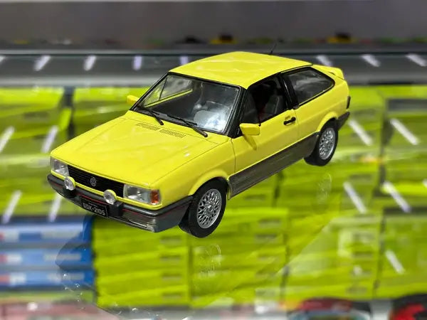 Volkswagen Gol GTI (1993) - Amarelo Sunny - California Toys